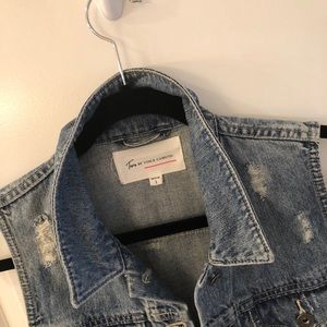 Vince Camuto Jean vest